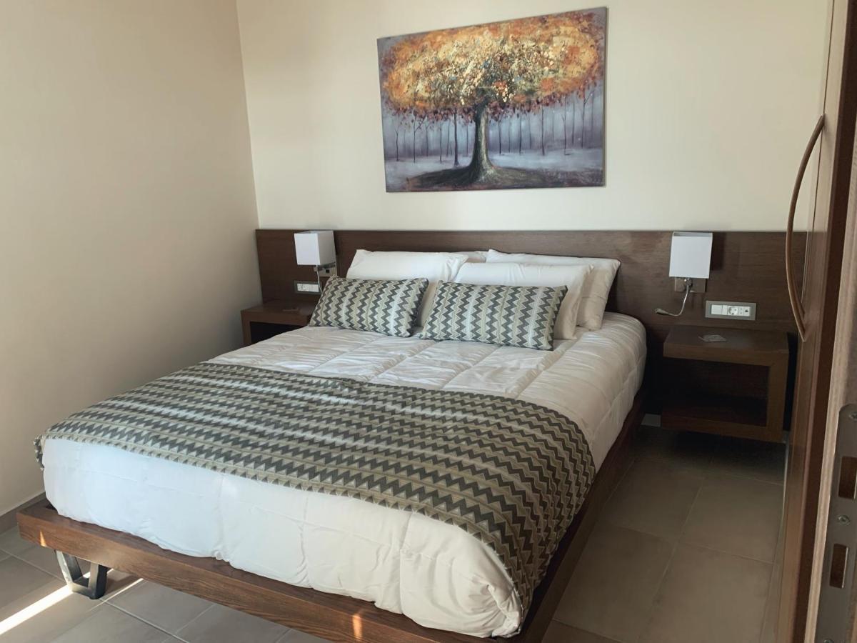 King Crimson Luxury Apartments Marathokefala Exterior photo